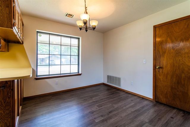 740 Buckwood Drive, Choctaw, OK 73020