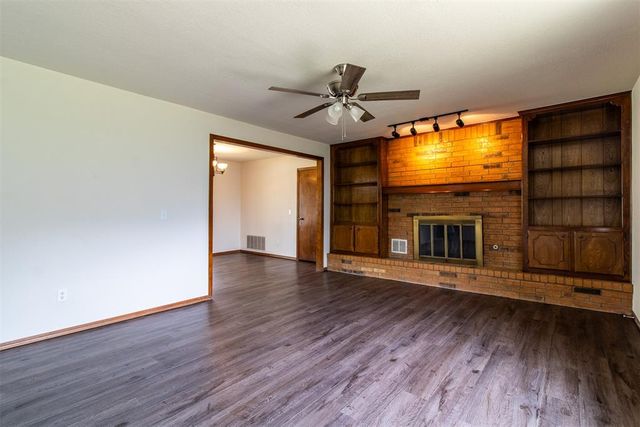 740 Buckwood Drive, Choctaw, OK 73020
