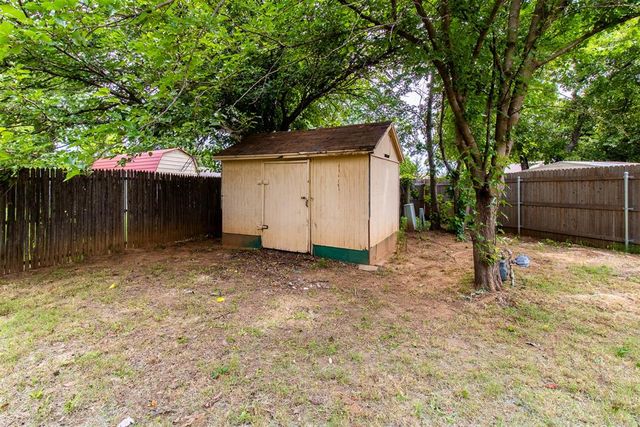 740 Buckwood Drive, Choctaw, OK 73020