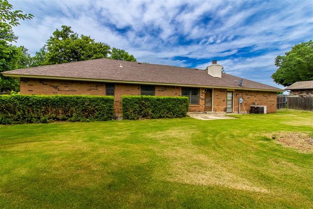 740 Buckwood Drive, Choctaw, OK 73020