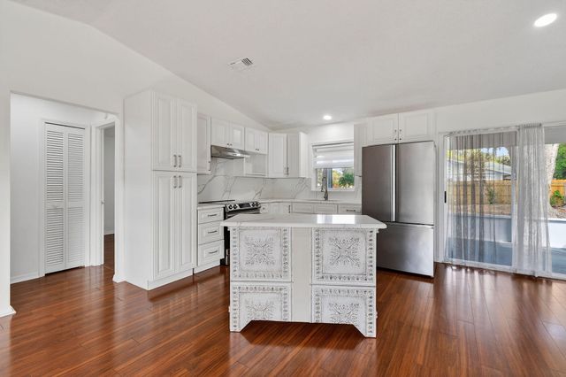 1757 SW Ocean Cove Avenue, Port St. Lucie, Port St Lucie, FL 34953