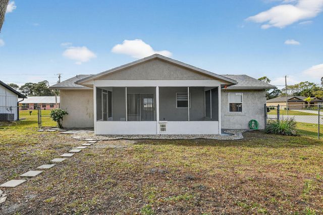 1757 SW Ocean Cove Avenue, Port St. Lucie, Port St Lucie, FL 34953