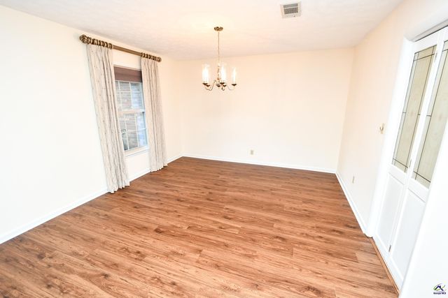 209 Lake Front Drive, Warner Robins, GA 31088