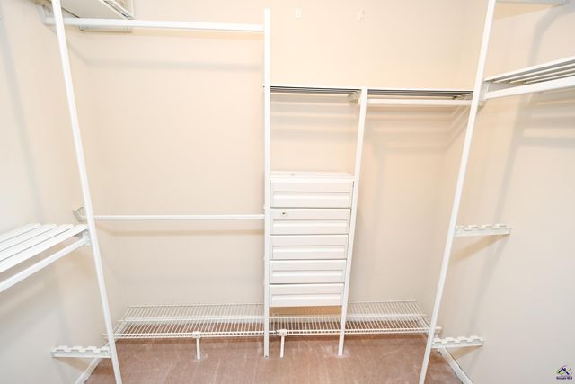 209 Lake Front Drive, Warner Robins, GA 31088