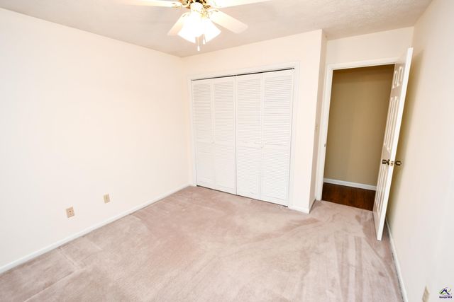 209 Lake Front Drive, Warner Robins, GA 31088