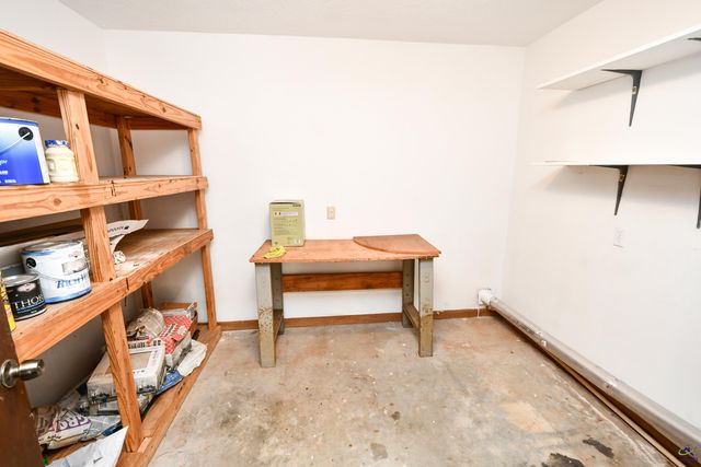 209 Lake Front Drive, Warner Robins, GA 31088