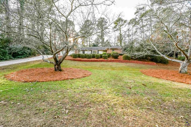 209 Lake Front Drive, Warner Robins, GA 31088