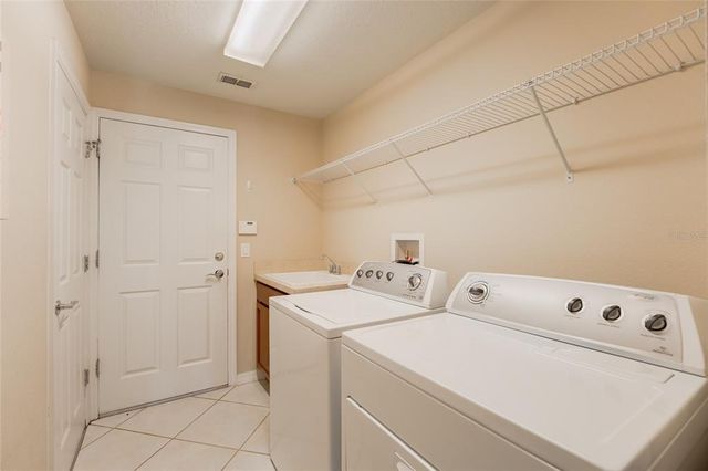 12232 PESCARA LANE, Orlando, FL 32827
