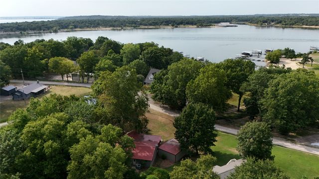 420676 E 1166 Road, Eufaula, OK 74432