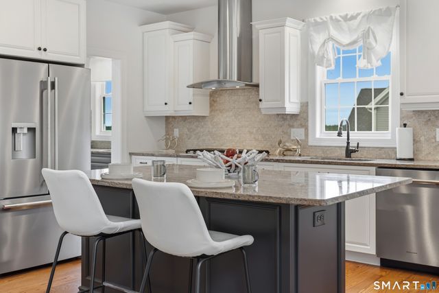 11 Partridge Court, East Lyme, CT 06333