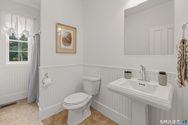 11 Partridge Court, East Lyme, CT 06333