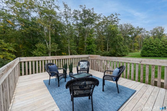 11 Partridge Court, East Lyme, CT 06333