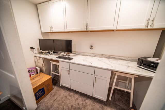 2209 Beacon Dr SW, Rochester, MN 55902