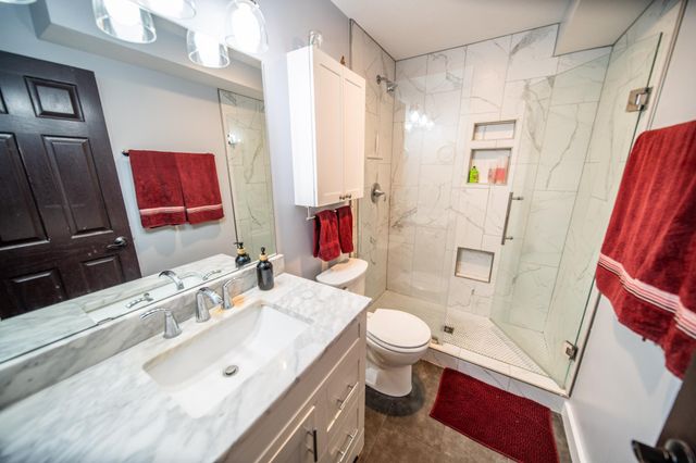 2209 Beacon Dr SW, Rochester, MN 55902