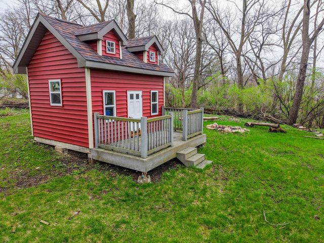 2209 Beacon Dr SW, Rochester, MN 55902