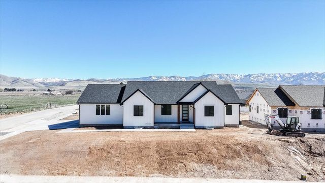 816 S 1100 E, Preston, ID 83263