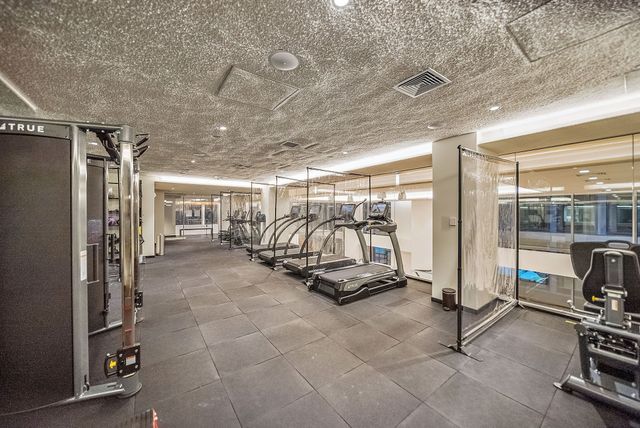 135 Seaport Blvd 1703, Boston, MA 02210
