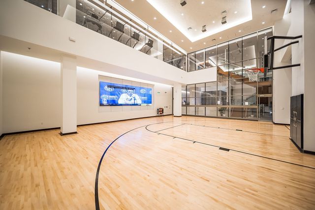 135 Seaport Blvd 1703, Boston, MA 02210