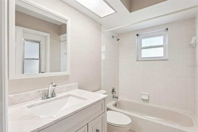 8006 JOZEE CIRCLE, Orlando, FL 32836