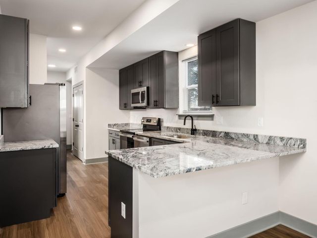 384 Whitethorne Avenue, Columbus, OH 43223