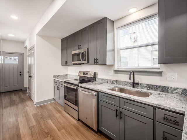 384 Whitethorne Avenue, Columbus, OH 43223