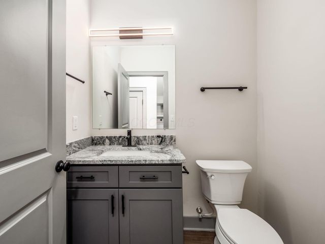 384 Whitethorne Avenue, Columbus, OH 43223