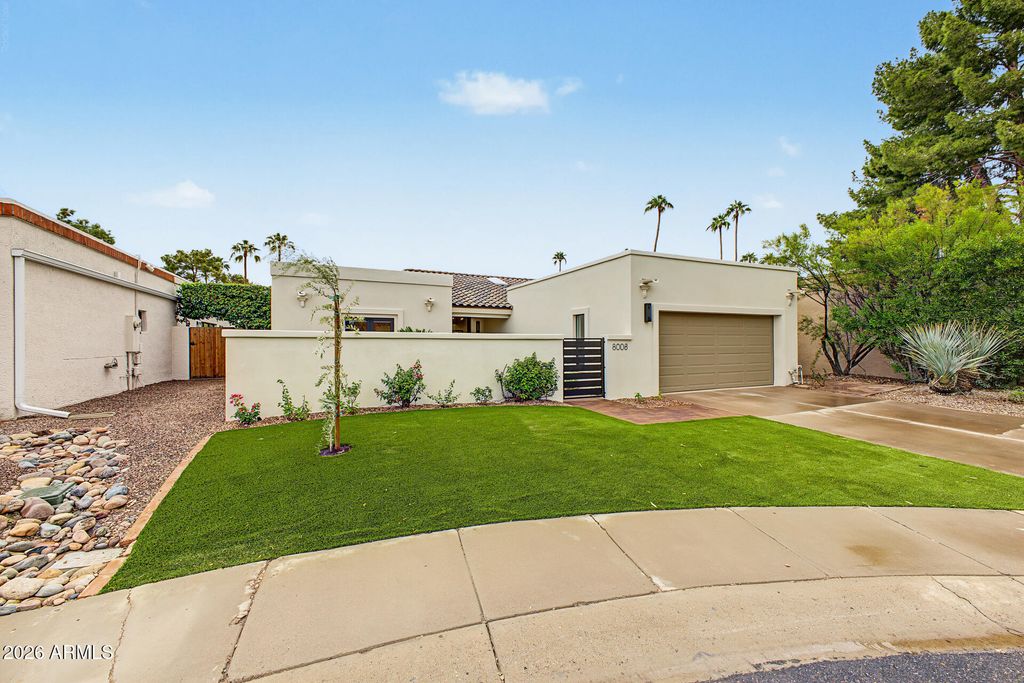 8008 E DEL PLATINO Drive, Scottsdale, AZ 85258 — photo 2