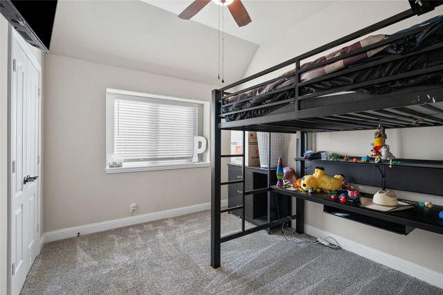 212 Providence Drive, Van Alstyne, TX 75495