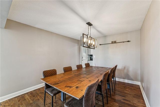 29300 W 119th Street, Olathe, KS 66061
