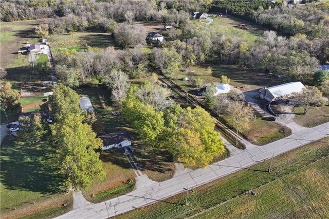 29300 W 119th Street, Olathe, KS 66061