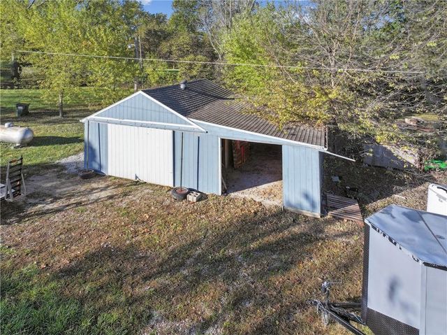 29300 W 119th Street, Olathe, KS 66061