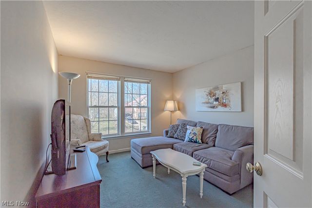 5171 Crown Pointe Drive, Medina, OH 44256