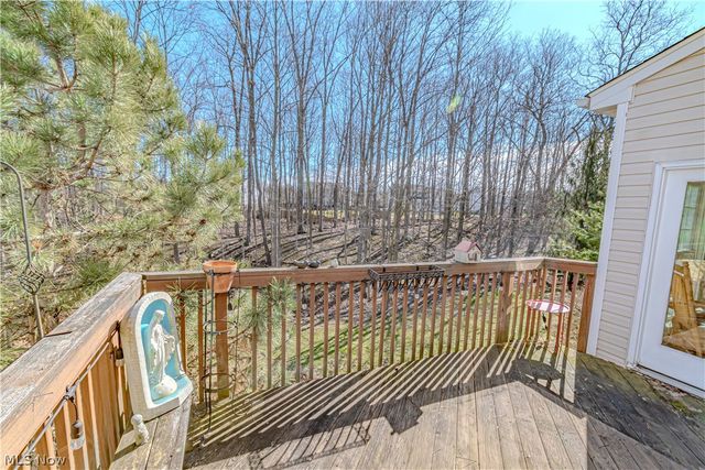 5171 Crown Pointe Drive, Medina, OH 44256