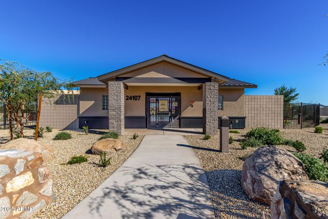 14633 W SAND HILLS Road, Surprise, AZ 85387