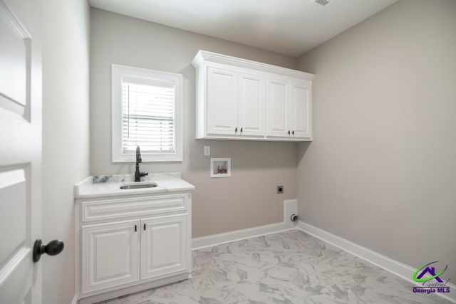 315 Willowbrook Lane, Kathleen, GA 31047