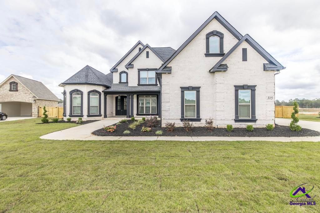 315 Willowbrook Lane, Kathleen, GA 31047