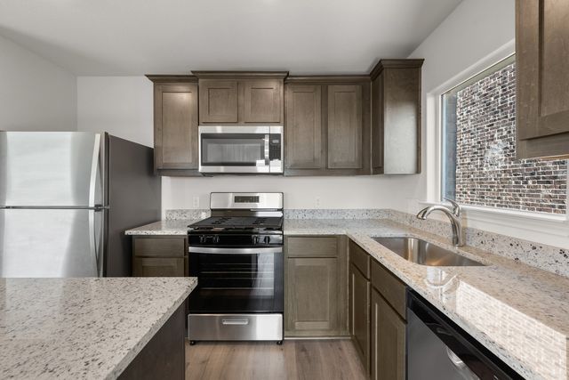 13425 Gitty Up Circle, Cresson, TX 76035