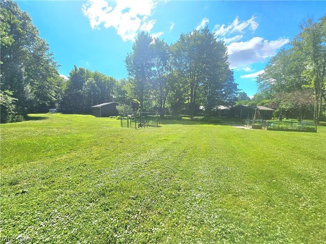 3599 Hoagland Blackstub Road, Cortland, OH 44410