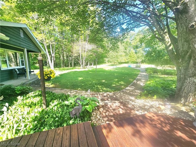 3599 Hoagland Blackstub Road, Cortland, OH 44410