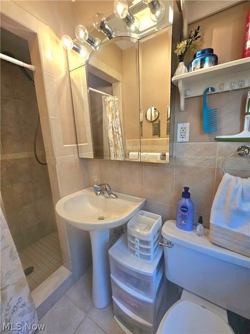 3599 Hoagland Blackstub Road, Cortland, OH 44410
