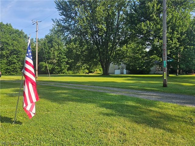 3599 Hoagland Blackstub Road, Cortland, OH 44410