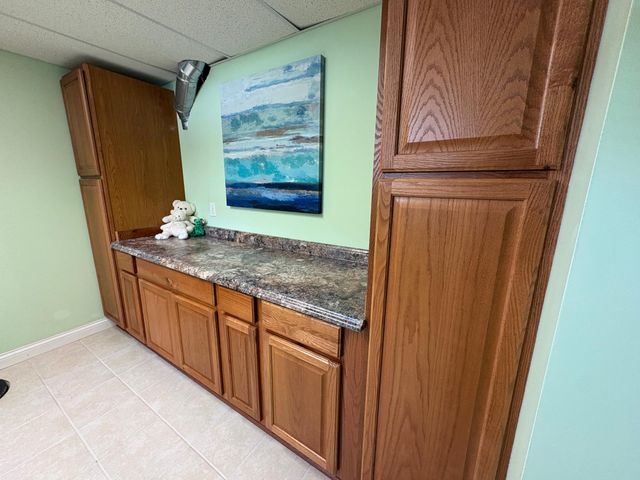 1783 Berkeley Avenue, Saint Paul, MN 55105