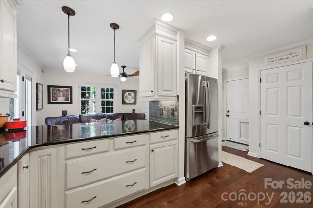 1315 Mistletoe Ridge Place NW, Concord, NC 28027