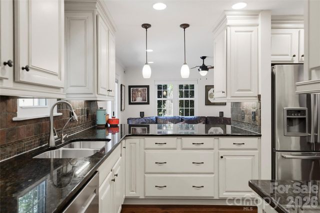 1315 Mistletoe Ridge Place NW, Concord, NC 28027