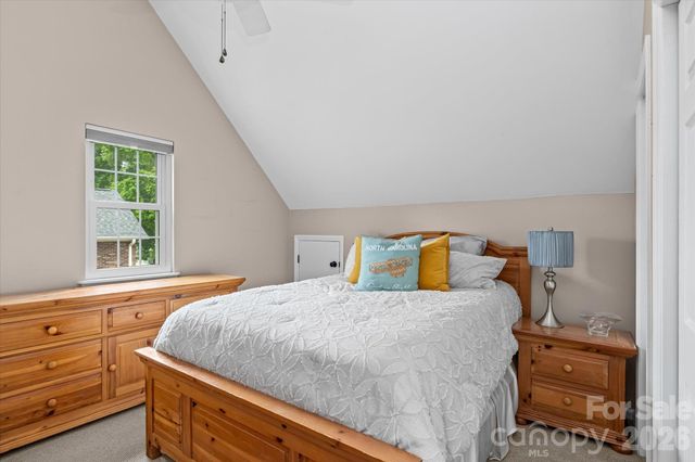1315 Mistletoe Ridge Place NW, Concord, NC 28027