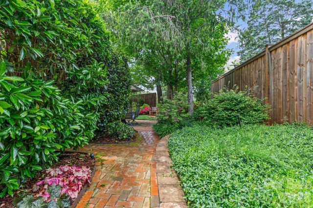 1315 Mistletoe Ridge Place NW, Concord, NC 28027