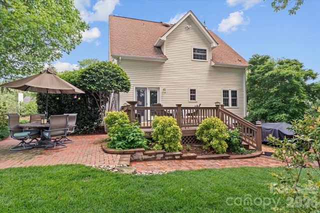 1315 Mistletoe Ridge Place NW, Concord, NC 28027