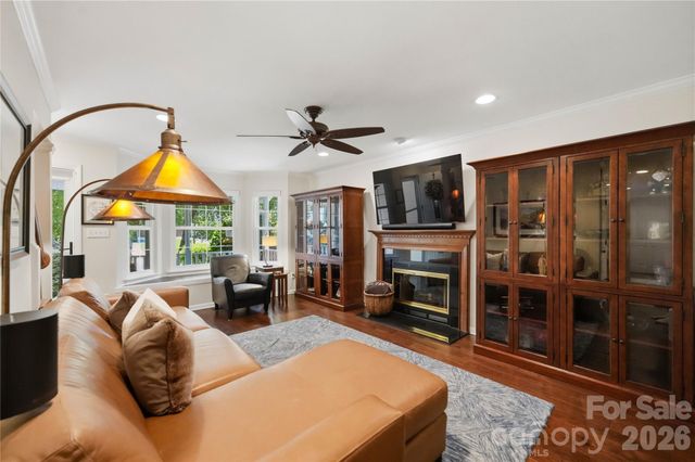 1315 Mistletoe Ridge Place NW, Concord, NC 28027