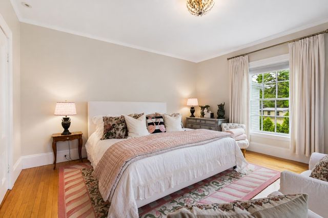 12 Willow Avenue, North Hampton, NH 03862