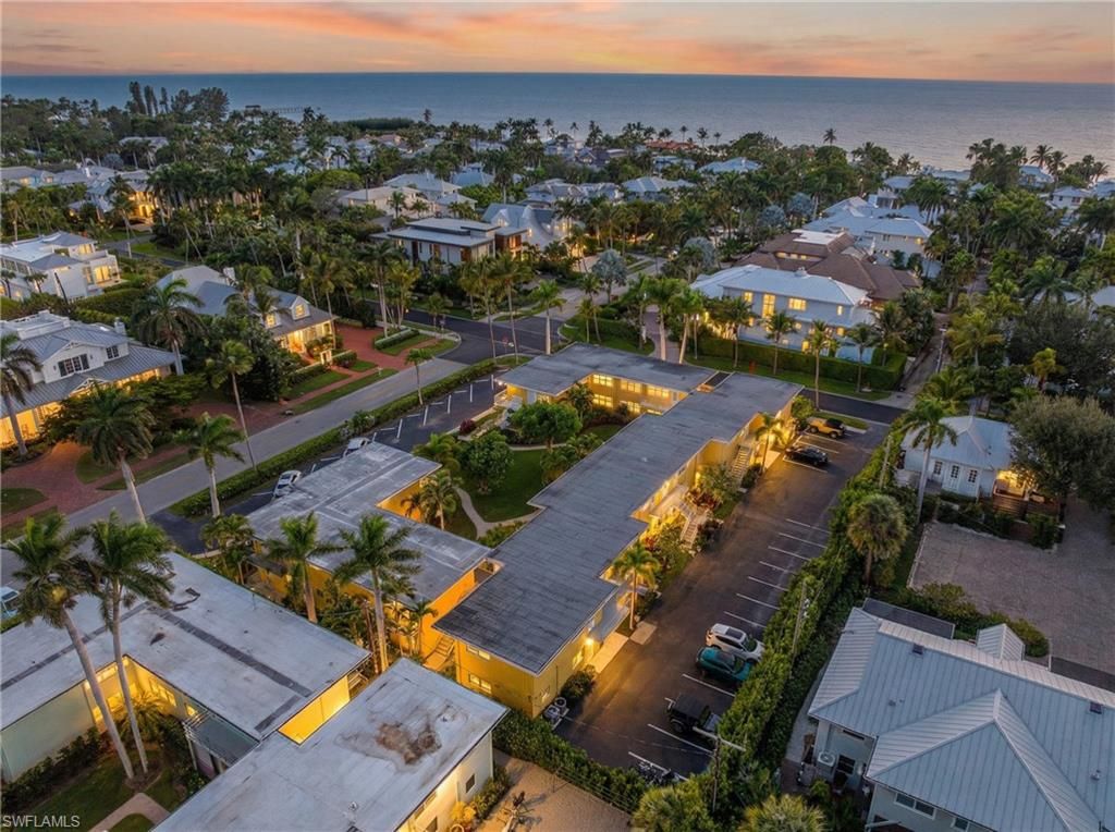 207 8th AVE S 207A, NAPLES, FL 34102 — exterior